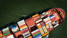 Търговско споразумение между ЕС и САЩ - пълно предателство или по-малко зло?