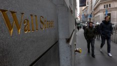 Пазарът се възползва от високата доходност по облигациите на САЩ, но сега се страхува от нея