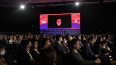 Мъск се оплака от „твърде много работа“ 