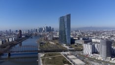 Филип Лейн: ЕЦБ трябва да запази възможностите си за реакция