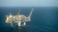 Норвегия отчита рекорден търговски излишък през август заради ценовия скок при газа