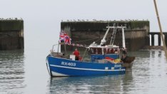 Британският бизнес иска да се придържа към правилата на ЕС след Brexit