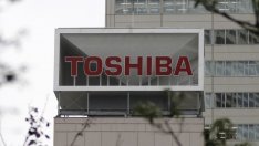 Toshiba увеличи прогнозата за годишната си загуба с 29%
