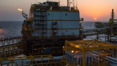 МАЕ понижи прогнозите за търсенето на петрол, очаква излишък през 2022 г.