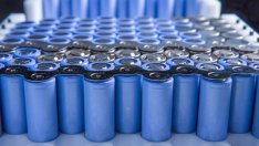 ЕК иска да ускори прехода към зелена икономика с нови регулации при батериите