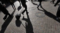 Заявленията за обезщетения при безработица в САЩ нарастват след новите блокади