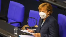 Меркел също поддаде на натиска за разхлабване на блокадите