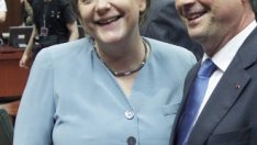 Европейски лидери притискат Меркел за еврооблигациите