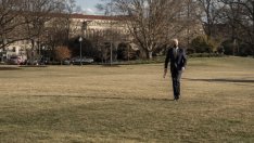 Байдън: Призовавам всички американци незабавно да напуснат Украйна