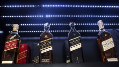 Diageo запазва клиентите си въпреки прехвърлянето на по-високите разходи