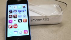 Apple свива производството на iPhone за поредно тримесечие?