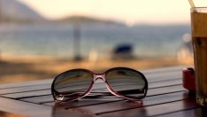 Пластмасовите сламки ще изчезнат от коктейлите през 2021 г.