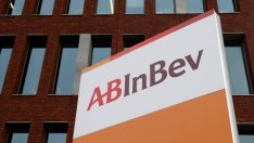 Книжата на AB InBev поевтиняха след решение дивидентът да бъде намален с 50%
