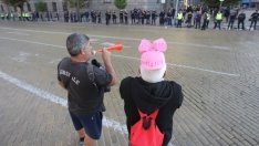 "Велико народно въстание 2" започва с три протеста, обиски и КПП-та