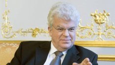 Русия: Да не прибързваме с изводите по дипломатическата криза с България