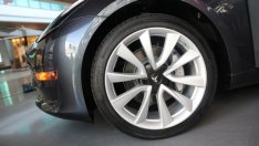 Tesla губи трети топ мениджър за седмица