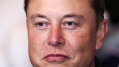 Мъск: Невъзможно е Tesla да стане частна компания