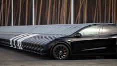 След най-лошия търговски ден от април: Акциите на Tesla поевтиняват с 69% за 2022 г.