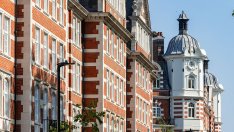 Данъците на лейбъристите замразяват жилищния пазар в Лондон