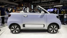 Най-продаваният електромобил в Китай струва по-малко от 5 хил. долара