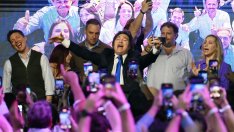 Партията на президента Милей спечели парламентарните избори в Аржентина