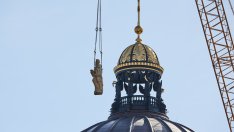 Берлински статуи нагнетяват напрежение в културните войни на Германия