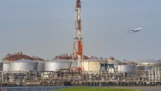 Петролът поевтинява, докато опасенията за търсенето в САЩ растат*