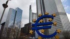 Представителите на ЕЦБ имат нужда от добър баланс и търпение, за да постигнат целта си