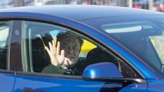 Искал ли е Мъск да заеме мястото на Тим Кук начело на Apple? 