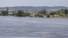 Щетите от разрушаването на язовир Каховка засега се изчисляват на 1,5 млрд. долара