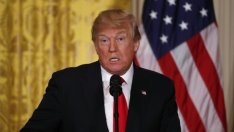 Тръмп се готви да удължи замразяването на икономическите санкции срещу Иран?