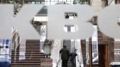 КЗК анализира концентрацията между КВС Банк и ОББ