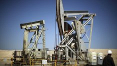 Цените на петрола се понижават в очакване на решението на Тръмп за Иран*