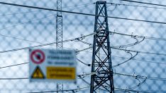 Великобритания обмисля помощ за енергийния сектор заради скъпия газ