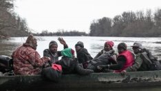 Гръцката гранична полиция отблъсна хиляди мигранти