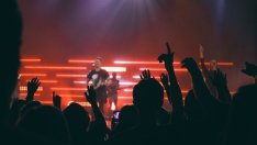 Live Nation преживява тежко последиците от Covid-19