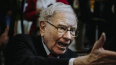 Японската инвазия на Бъфет е залагане на инфлация и волатилност