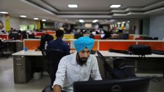 Индия променя стратегията си относно технологичните гиганти