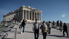 Гърция: Връщането на инвестиционния рейтинг през 2023 г. е „изпълнима цел“