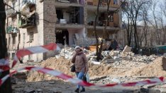 Пентагонът: Руските сили край Киев се прегрупират, а не се изтеглят