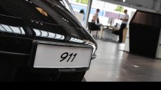 Акциите на Porsche поевтиняват въпреки 41-процентния ръст на оперативната печалба