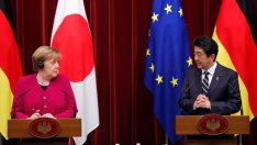 Меркел търси помощ срещу твърд Brexit в Токио