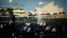 Австралийската икономика нараства с по-бърз темп от очакванията