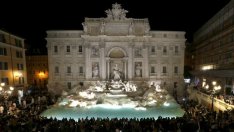 Рим започва да налага глоби за влизане във Фонтана ди Треви