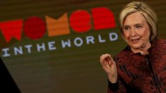 Хилъри Клинтън предупреди да не се избързва с импийчмънта на Доналд Тръмп