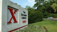 Xerox "отпечата" отличен финансов доклад 