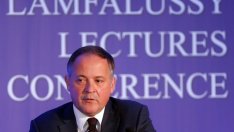 Беноа Кьоре: ЕЦБ ще продължи със стимулите, докато инфлацията не се възстанови