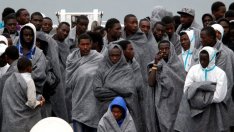 Рекорден брой мигранти пристигат в Италия от Северна Африка