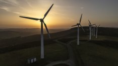 Зелената енергия в САЩ е по-евтина въпреки политическия натиск