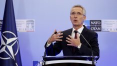 НАТО предложи подкрепа на съседи на Русия, докато Москва атакува Украйна на няколко фронта